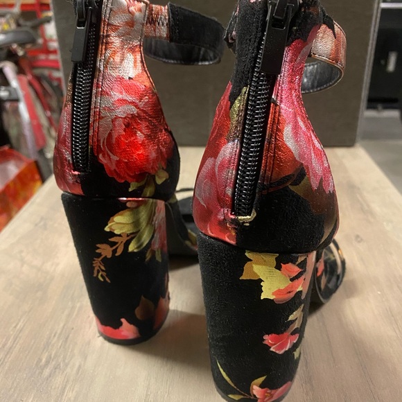 Chunky heels - Picture 5 of 7